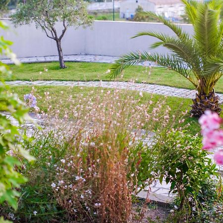 B&B Hotel Villeneuve Loubet Village Exterior foto